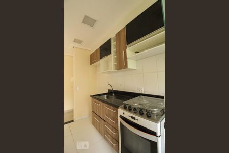 Apartamento à venda com 44m², 2 quartos e 1 vagaCozinha
