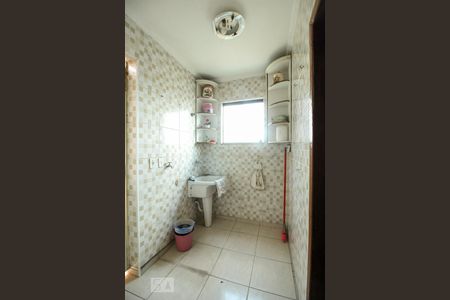 Casa à venda com 280m², 4 quartos e 5 vagasÁrea de Serviço