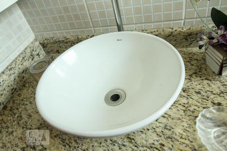 Casa à venda com 280m², 4 quartos e 5 vagasBanheiro