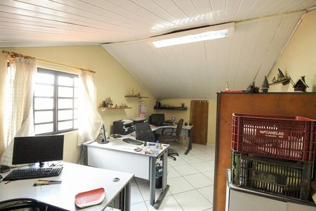 Casa à venda com 280m², 4 quartos e 5 vagasMezanino - Escritório