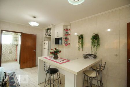 Casa à venda com 280m², 4 quartos e 5 vagasCozinha