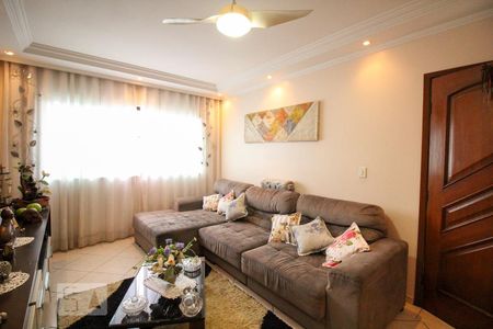 Sala de casa à venda com 4 quartos, 280m² em Vila Arcádia, São Paulo