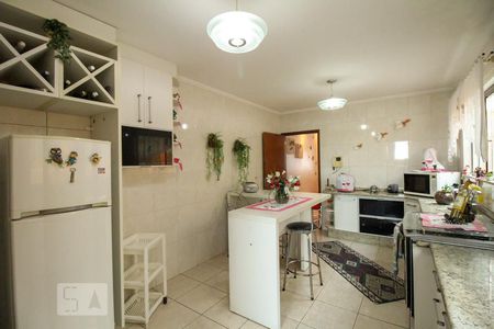 Casa à venda com 280m², 4 quartos e 5 vagasCozinha
