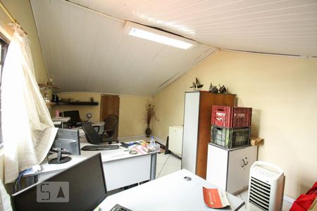 Casa à venda com 280m², 4 quartos e 5 vagasMezanino - Escritório