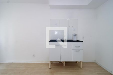 Cozinha de apartamento para alugar com 1 quarto, 24m² em Panamby, São Paulo