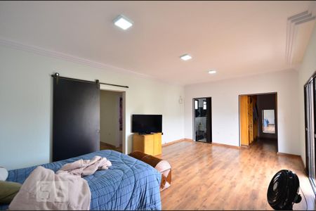 Casa à venda com 450m², 4 quartos e 6 vagasSuíte 4