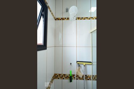 Casa à venda com 450m², 4 quartos e 6 vagasBanheiro da Suíte 1