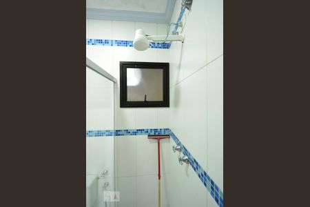 Casa à venda com 450m², 4 quartos e 6 vagasBanheiro da Suíte 2