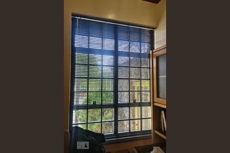 Casa para alugar com 357m², 3 quartos e 4 vagasDetalhe Escritório
