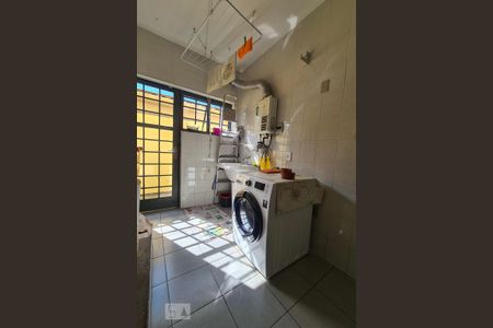 Casa para alugar com 357m², 3 quartos e 4 vagasÁrea de Serviço