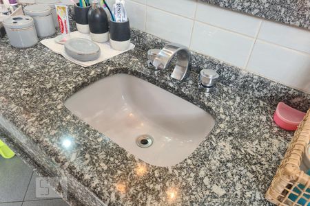 Casa para alugar com 357m², 3 quartos e 4 vagasDetalhe Banheiro Quarto 1