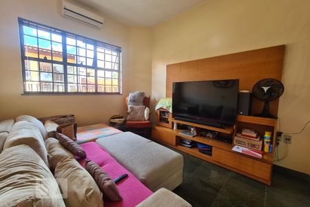 Casa para alugar com 357m², 3 quartos e 4 vagasSala 2