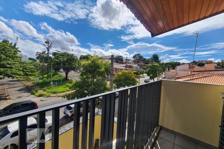 Casa para alugar com 357m², 3 quartos e 4 vagasVista do Quarto 2