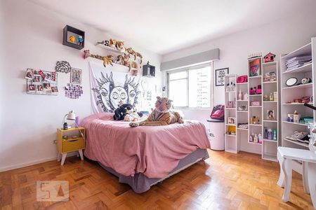 Apartamento à venda com 135m², 4 quartos e 1 vagaQuarto 2