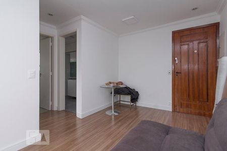 Apartamento à venda com 40m², 1 quarto e 1 vaga Apartamento à venda com 40m², 1 quarto e 1 vagaSala