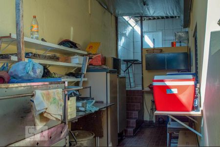 Casa à venda com 227m², 5 quartos e 2 vagas Casa à venda com 227m², 5 quartos e 2 vagasQuintal