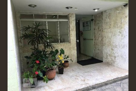 Hall de apartamento para alugar com 2 quartos, 72m² em Vila São Vicente, São Paulo
