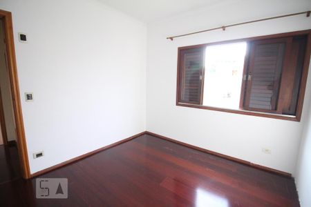 Quarto 1 de apartamento para alugar com 2 quartos, 72m² em Vila São Vicente, São Paulo