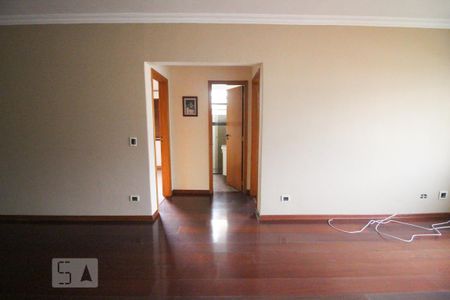 Sala de apartamento para alugar com 2 quartos, 72m² em Vila São Vicente, São Paulo