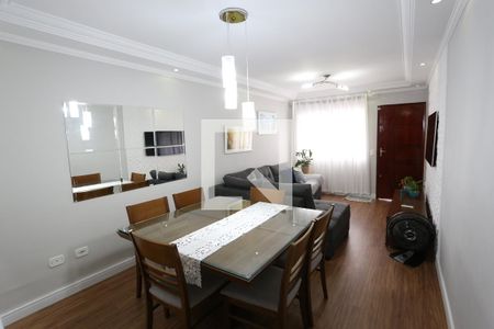 Sala de casa para alugar com 3 quartos, 150m² em Vila Nhocune, São Paulo