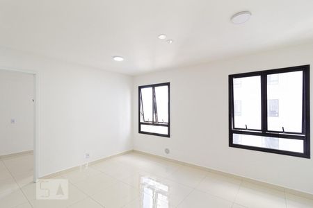 Sala de apartamento para alugar com 1 quarto, 35m² em Presidente Altino, Osasco