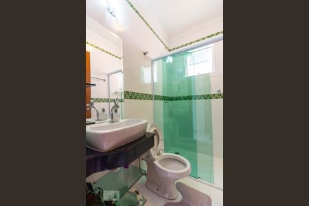 Casa à venda com 150m², 3 quartos e 4 vagas Casa à venda com 150m², 3 quartos e 4 vagasBanheiro