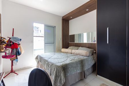 Suíte  de casa à venda com 3 quartos, 150m² em Vila Yolanda, Osasco