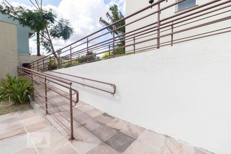 Apartamento para alugar com 54m², 2 quartos e 1 vaga Apartamento para alugar com 54m², 2 quartos e 1 vagaRampas de acesso