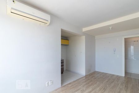 Sala de apartamento para alugar com 2 quartos, 54m² em Santo Antônio, Porto Alegre