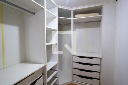 Apartamento para alugar com 82m², 1 quarto e 1 vagaCloset da suíte