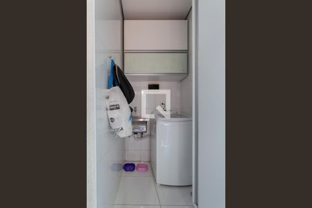 Casa à venda com 110m², 3 quartos e 1 vaga Casa à venda com 110m², 3 quartos e 1 vagaÁrea de Serviço