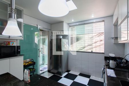 Casa à venda com 110m², 3 quartos e 1 vaga Casa à venda com 110m², 3 quartos e 1 vagaCozinha