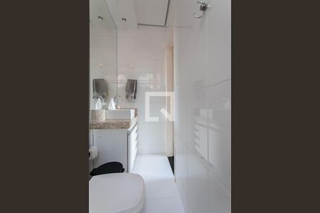 Casa à venda com 110m², 3 quartos e 1 vaga Casa à venda com 110m², 3 quartos e 1 vagaBanheiro da Suíte