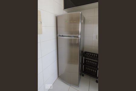 Apartamento à venda com 67m², 2 quartos e 1 vaga Apartamento à venda com 67m², 2 quartos e 1 vagaCozinha e Área de Serviço