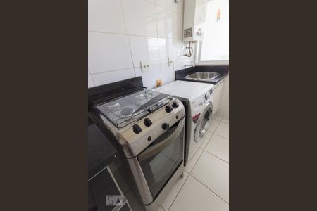 Apartamento à venda com 67m², 2 quartos e 1 vaga Apartamento à venda com 67m², 2 quartos e 1 vagaCozinha e Área de Serviço