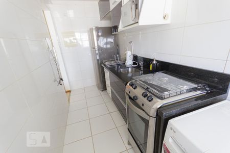 Apartamento à venda com 67m², 2 quartos e 1 vaga Apartamento à venda com 67m², 2 quartos e 1 vagaCozinha e Área de Serviço