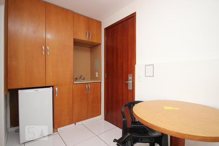 KitNet de apartamento para alugar com 1 quarto, 30m² em Asa Sul, Brasília