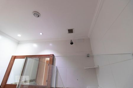 Studio para alugar com 35m², 1 quarto e 1 vaga Studio para alugar com 35m², 1 quarto e 1 vagaDetalhe Banheiro