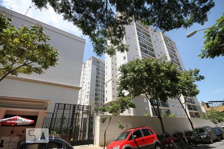 Apartamento para alugar com 49m², 2 quartos e 1 vagaFachada