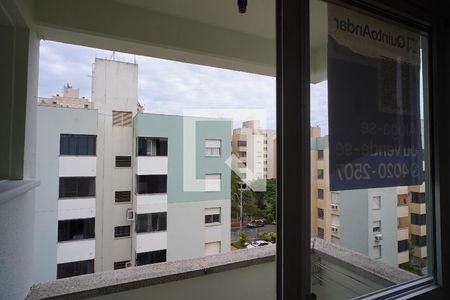 Sala - Varanda de apartamento à venda com 2 quartos, 63m² em Sarandi, Porto Alegre