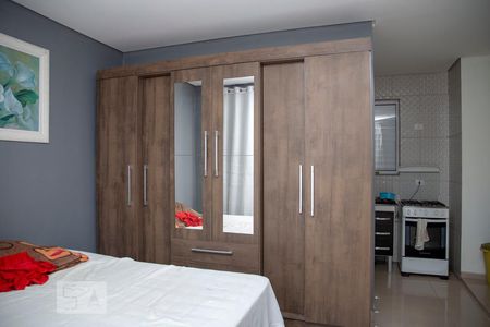 Casa à venda com 5 quartos, 240m² em Piraporinha, Diadema