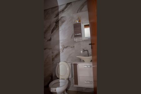 Casa à venda com 5 quartos, 240m² em Piraporinha, Diadema