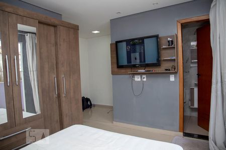 Casa à venda com 5 quartos, 240m² em Piraporinha, Diadema