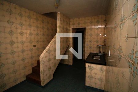 Casa à venda com 225m², 4 quartos e 2 vagasCozinha