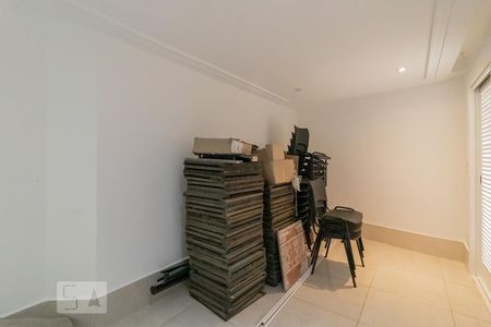 Casa para alugar com 290m², 3 quartos e 2 vagasQuarto de Serviço