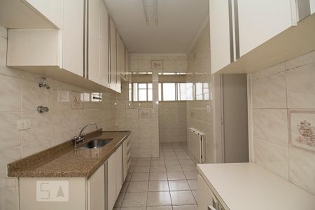 Apartamento para alugar com 110m², 3 quartos e 2 vagas Apartamento para alugar com 110m², 3 quartos e 2 vagasCozinha