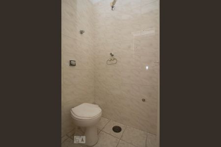 Apartamento para alugar com 110m², 3 quartos e 2 vagas Apartamento para alugar com 110m², 3 quartos e 2 vagasBanheiro de Serviço