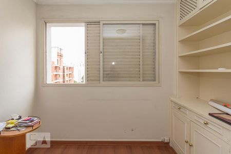 Apartamento para alugar com 110m², 3 quartos e 2 vagas Apartamento para alugar com 110m², 3 quartos e 2 vagasQuarto 3