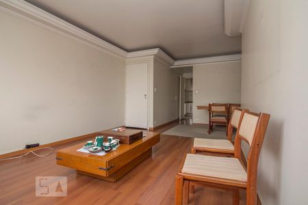 Apartamento para alugar com 110m², 3 quartos e 2 vagas Apartamento para alugar com 110m², 3 quartos e 2 vagasSala