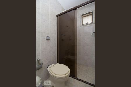 Apartamento para alugar com 110m², 3 quartos e 2 vagas Apartamento para alugar com 110m², 3 quartos e 2 vagasDetalhe Banheiro Suíte